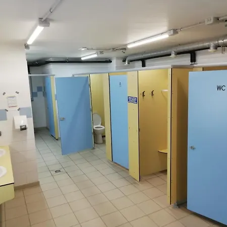 Bateau-hôtel Insolite Sur Un Voilier à